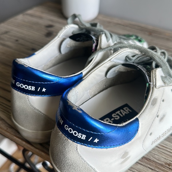 Golden Goose
Super-star leopard print sneakers size 39 great condition l… - Picture 10 of 10